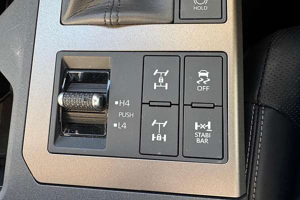 2024 Toyota Landcruiser Prado Altitude GDJ251R