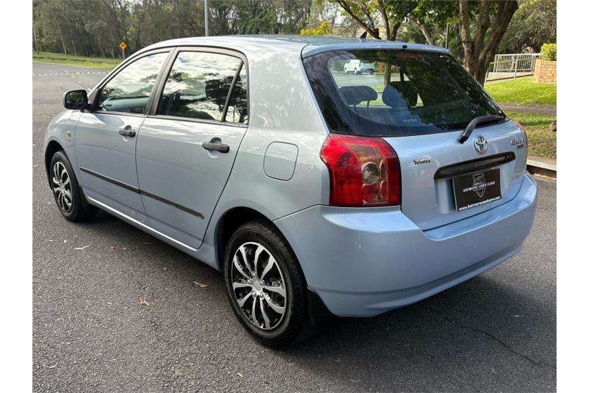2005 Toyota Corolla Ascent ZZE122R