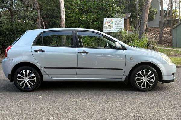 2005 Toyota Corolla Ascent ZZE122R