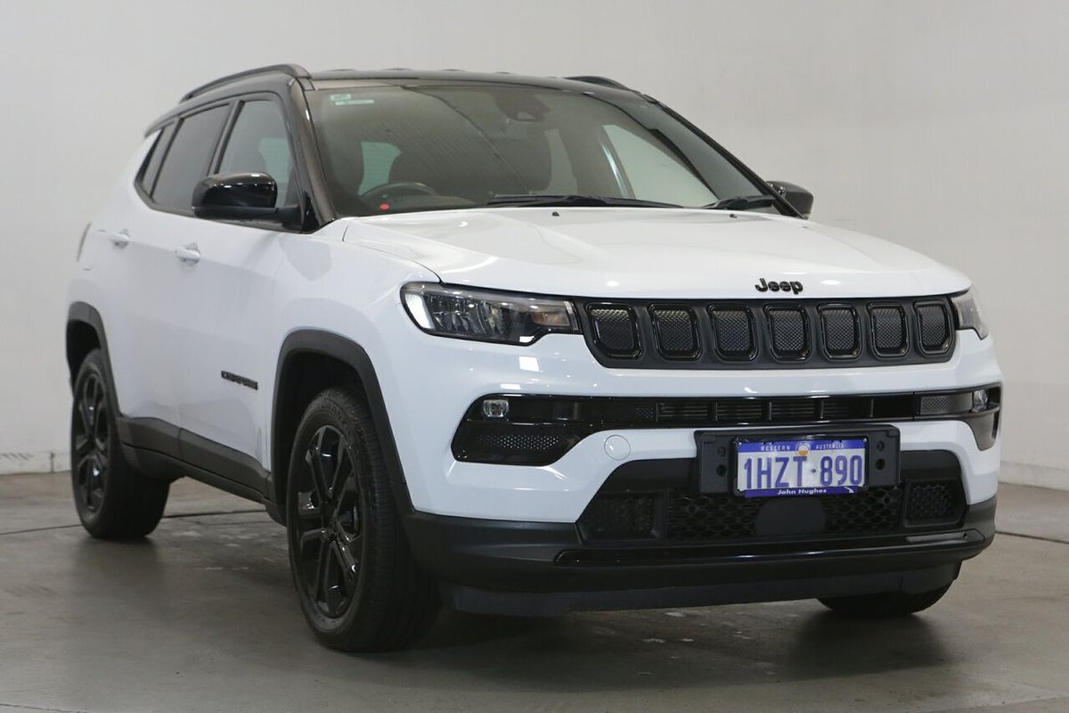 2023 Jeep Compass Night Eagle M6