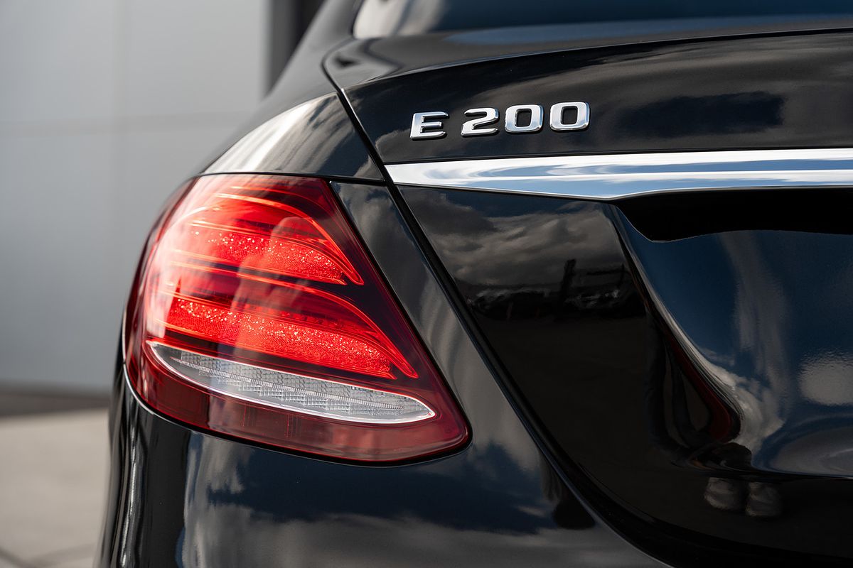2016 Mercedes-Benz E-Class E200 W213