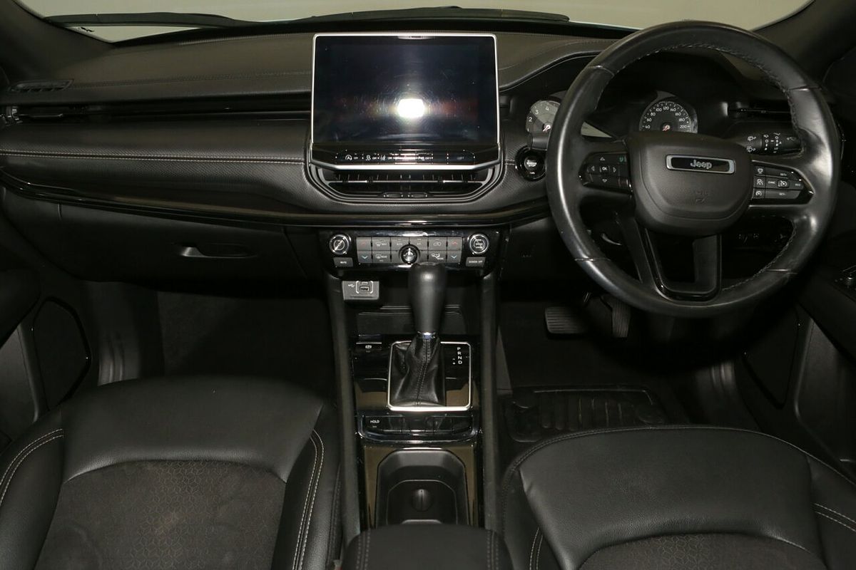 2023 Jeep Compass Night Eagle M6