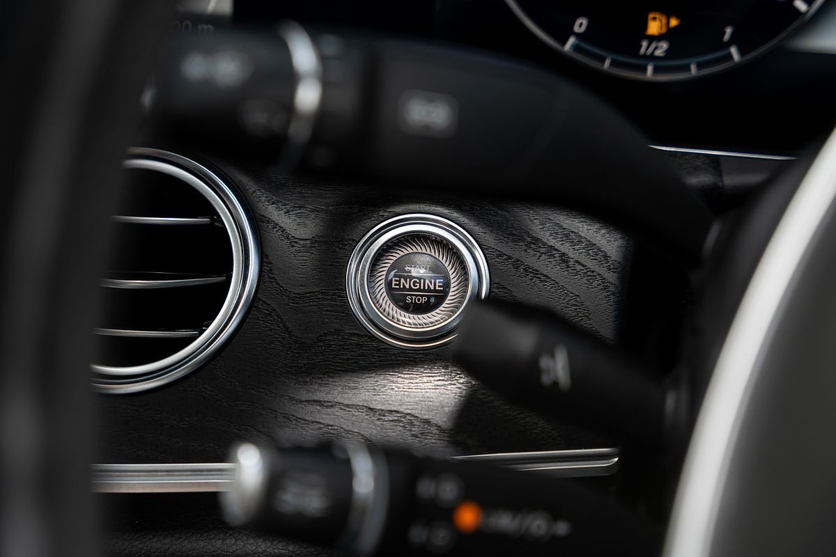 2016 Mercedes-Benz E-Class E200 W213