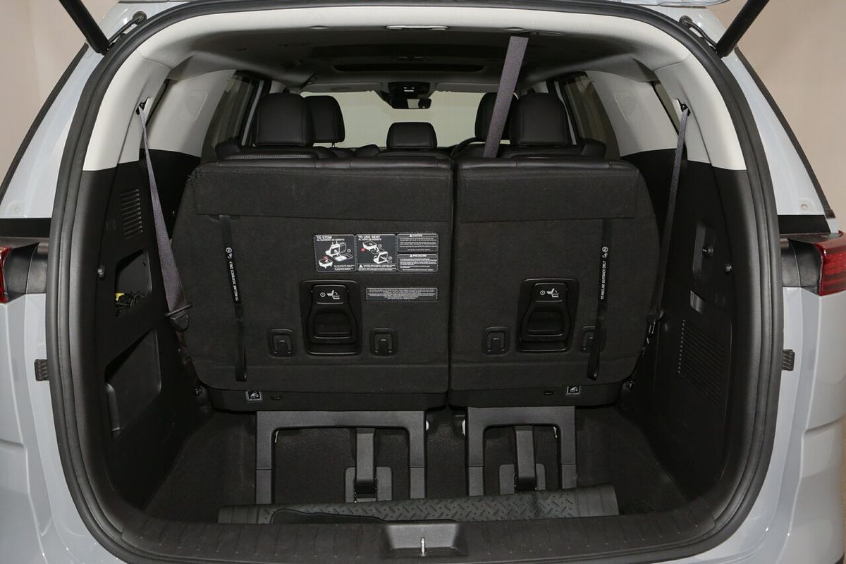 2022 Kia Carnival Platinum KA4