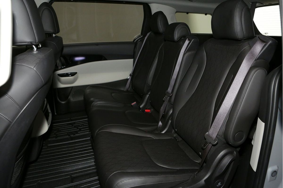 2022 Kia Carnival Platinum KA4