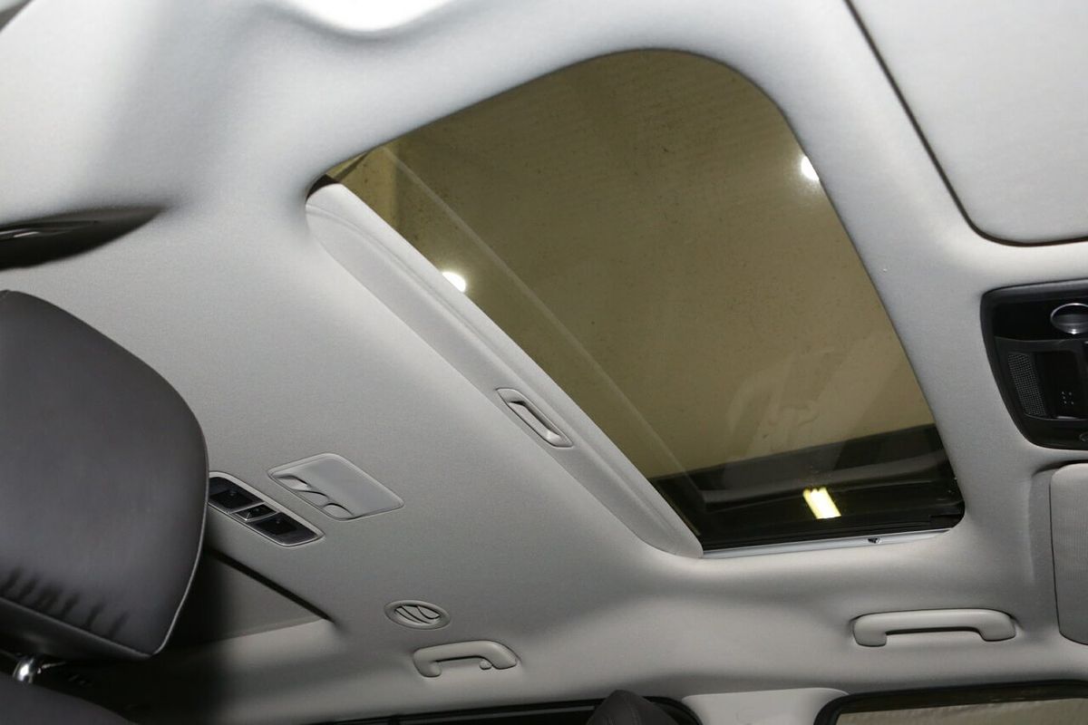 2022 Kia Carnival Platinum KA4