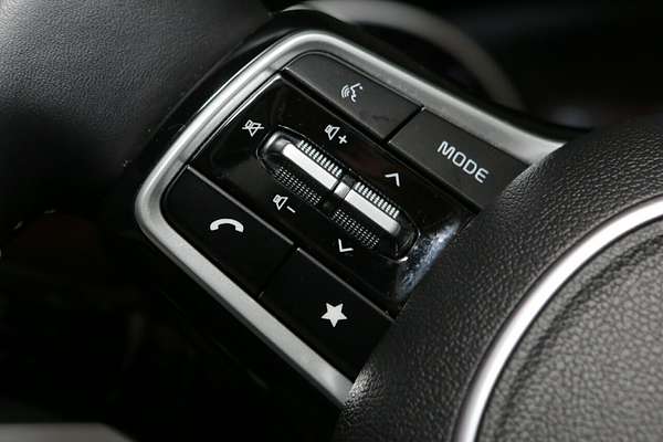 2022 Kia Carnival Platinum KA4
