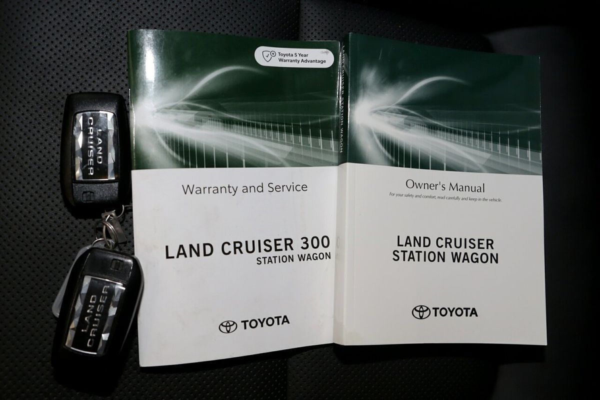 2022 Toyota Landcruiser VX FJA300R