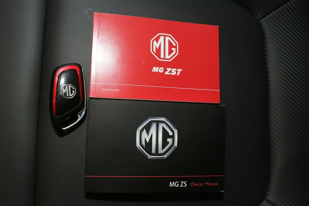2024 MG ZST Excite