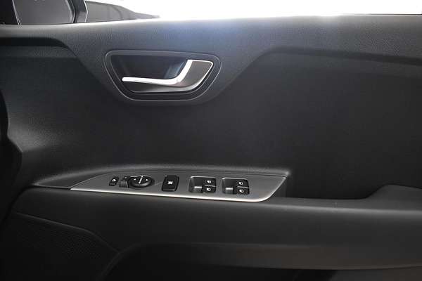 2025 Kia Stonic GT-Line YB
