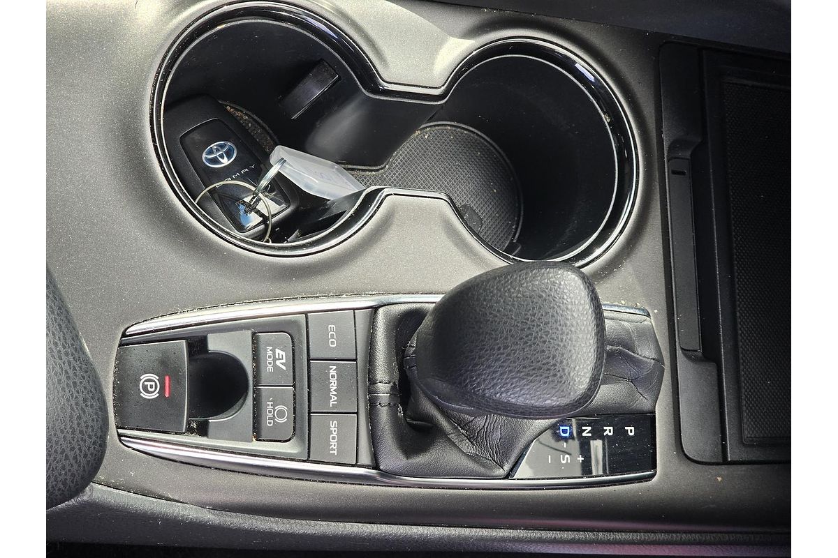 2022 Toyota Camry Ascent AXVH70R