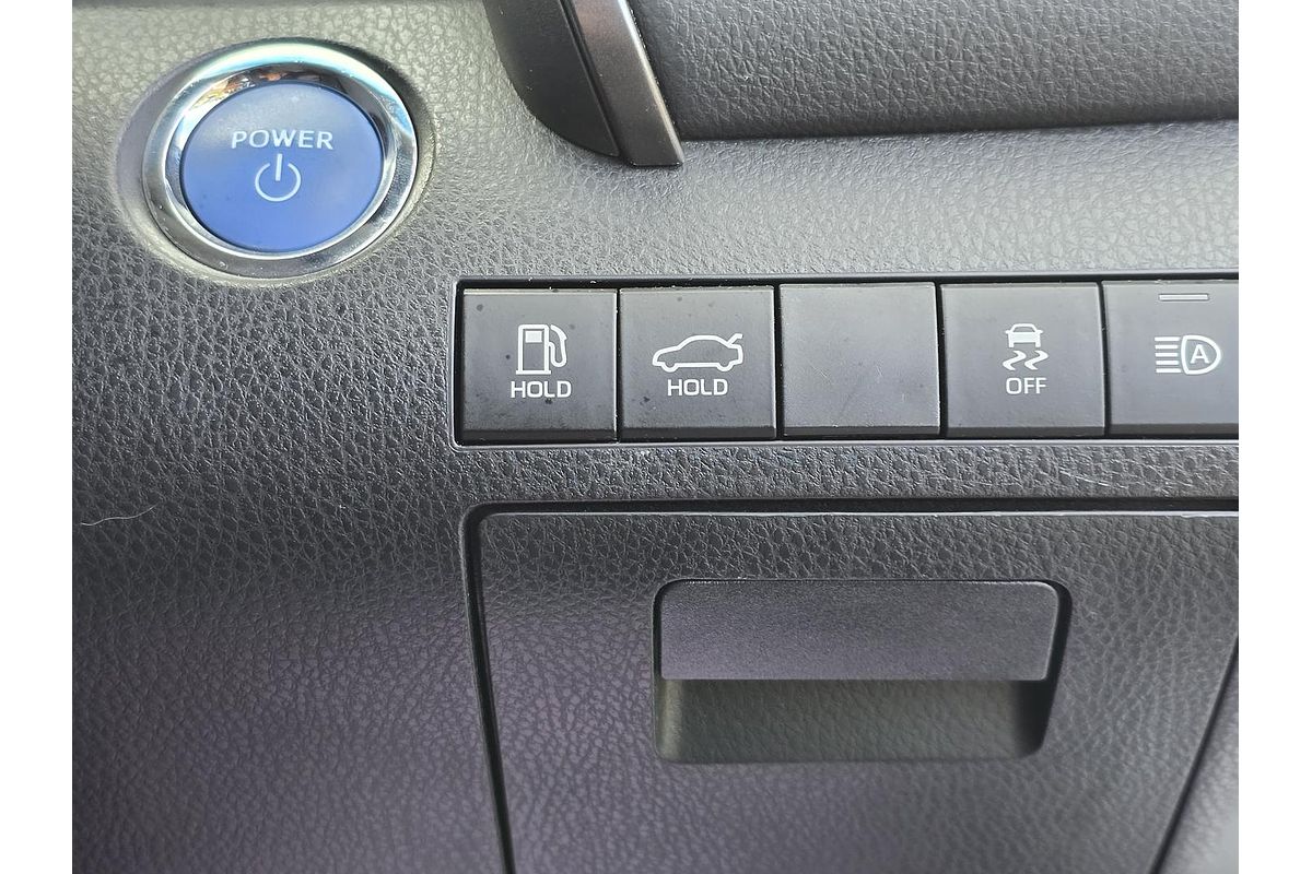 2022 Toyota Camry Ascent AXVH70R