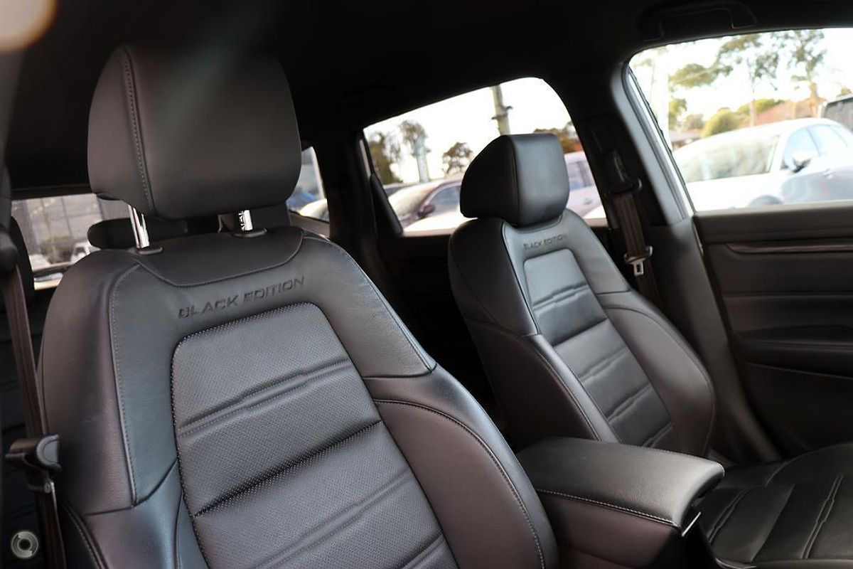 2023 Honda CR-V Black Edition RW