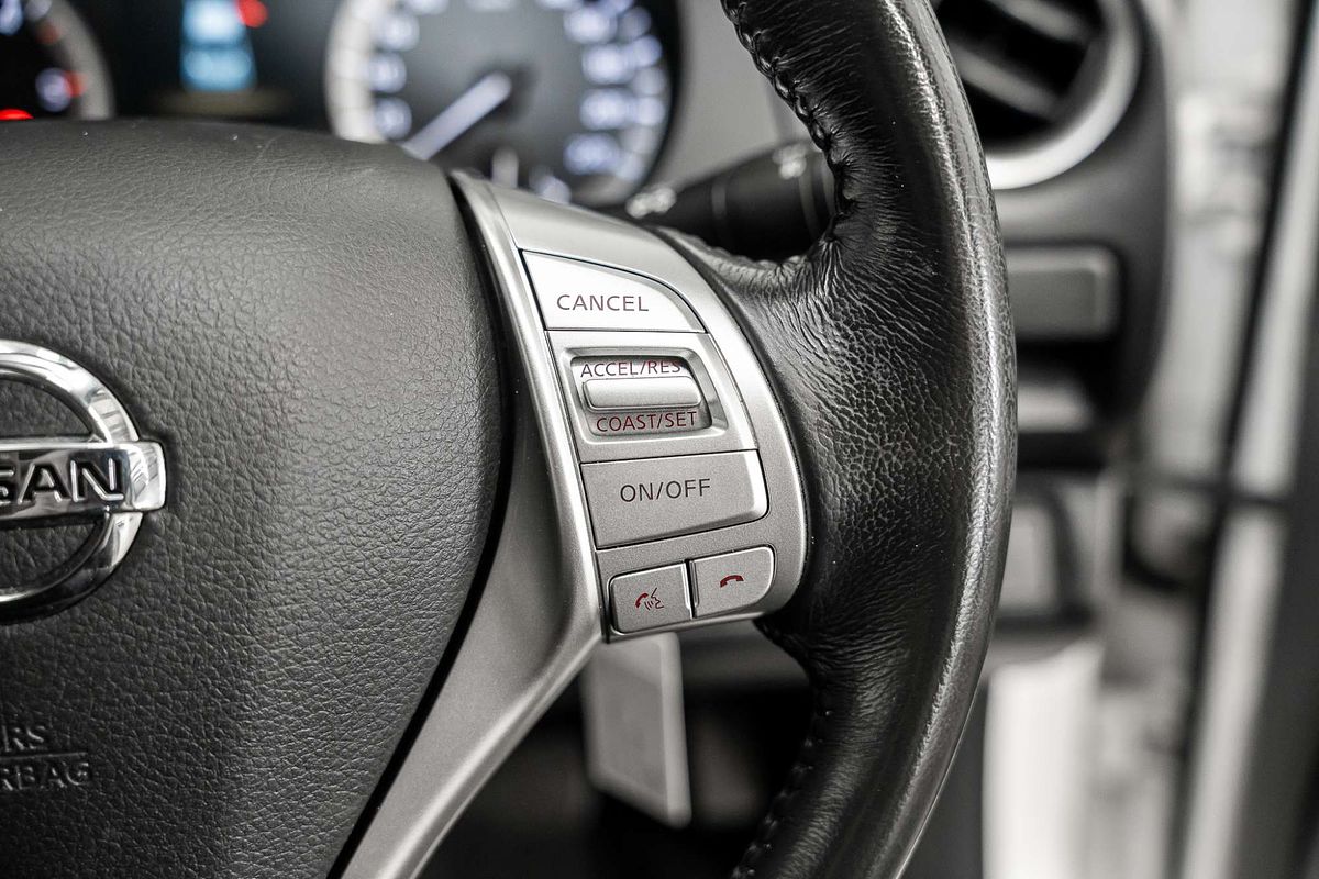2019 Nissan Navara ST D23 Series 4 4X4