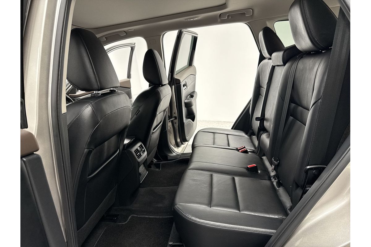 2023 Nissan X-TRAIL Ti e-POWER T33