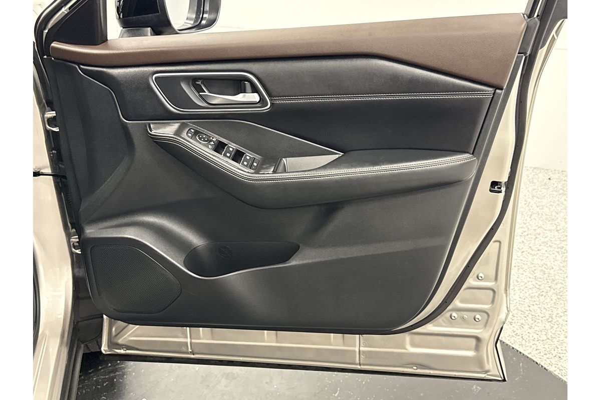 2023 Nissan X-TRAIL Ti e-POWER T33
