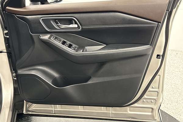 2023 Nissan X-TRAIL Ti e-POWER T33