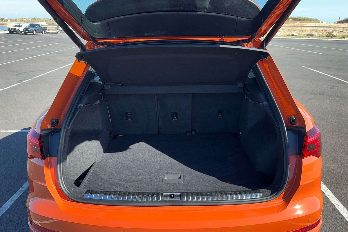 2021 Audi Q3 40 TFSI F3