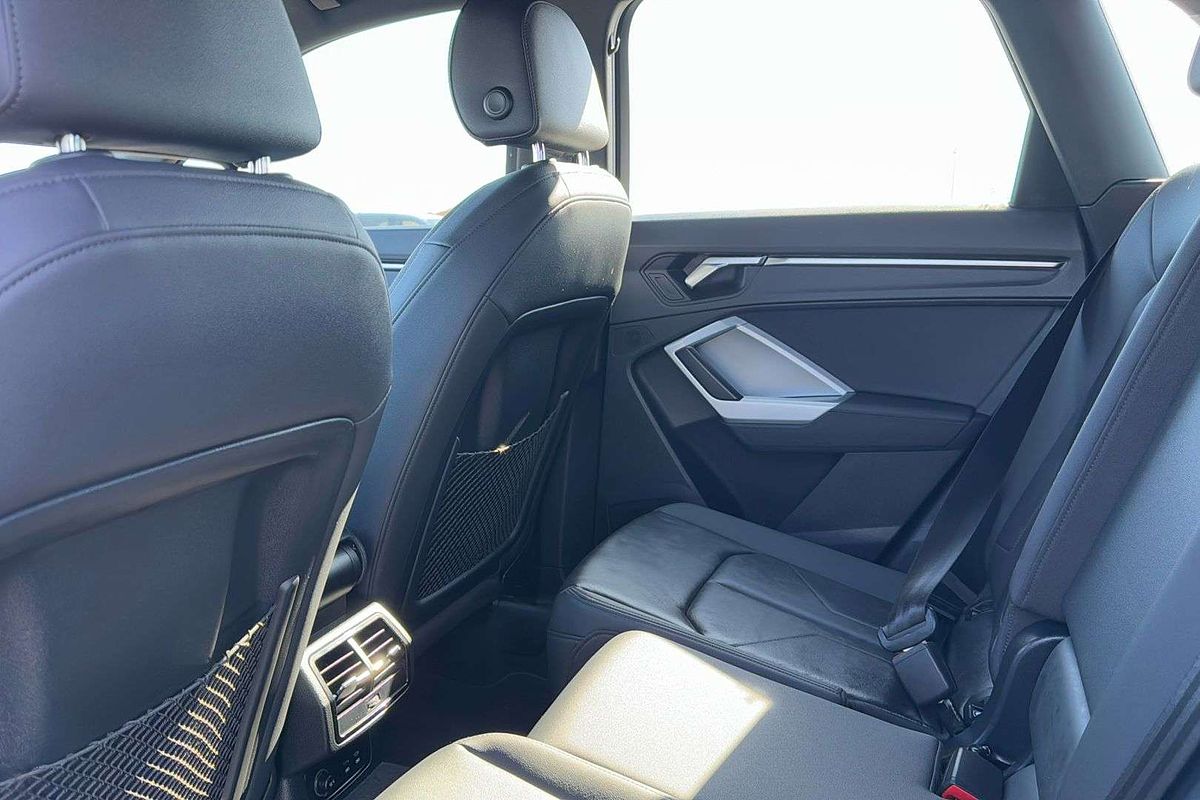 2021 Audi Q3 40 TFSI F3