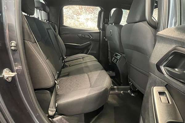 2025 Isuzu D-MAX X-RIDER 4X4