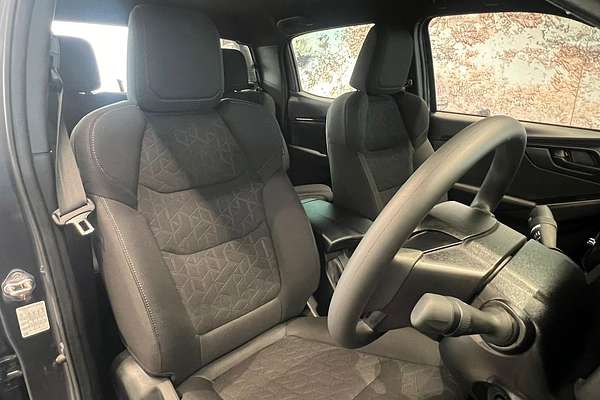 2025 Isuzu D-MAX X-RIDER 4X4