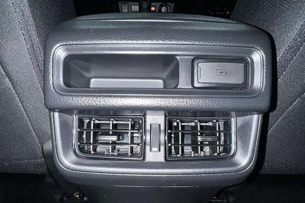 2025 Isuzu D-MAX X-RIDER 4X4