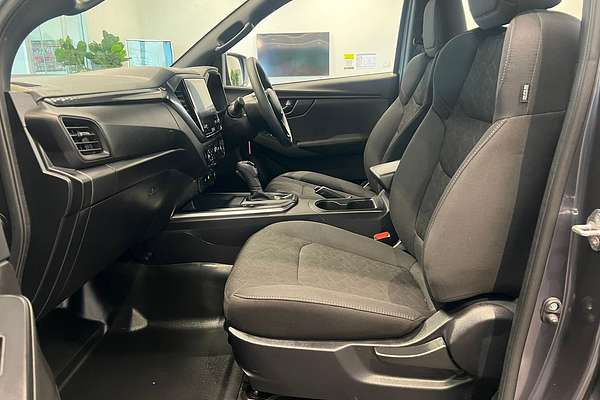 2025 Isuzu D-MAX X-RIDER 4X4