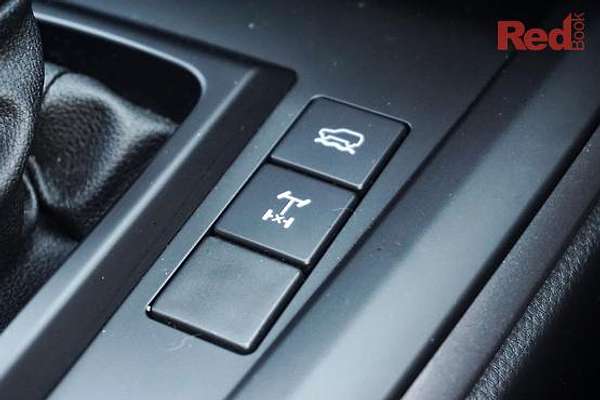 2025 Isuzu D-MAX X-RIDER 4X4