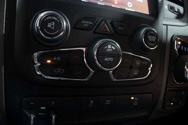 2022 RAM 1500 Express DS 4X4 SWB