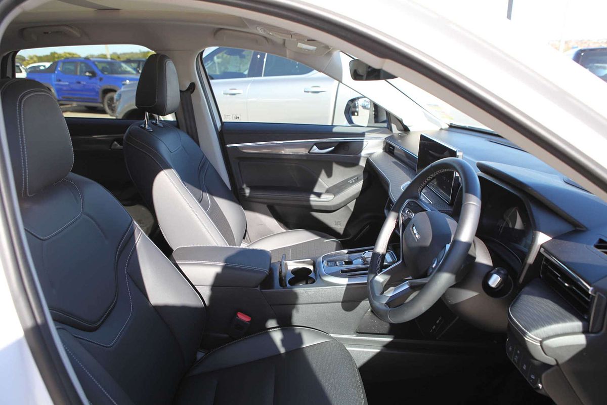 2024 GWM Haval Jolion Ultra Hybrid A02