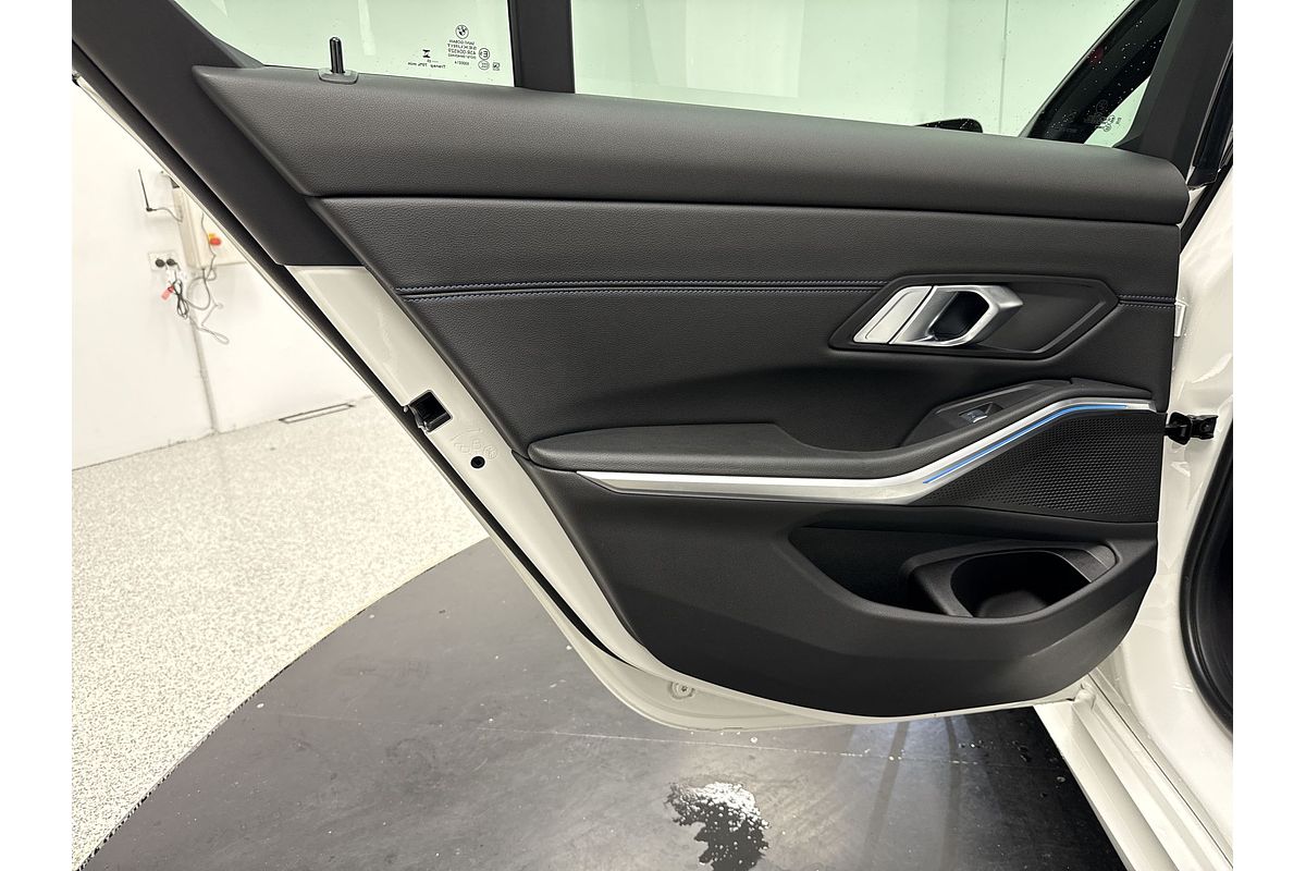 2023 BMW 3 Series 330i M Sport G20 LCI