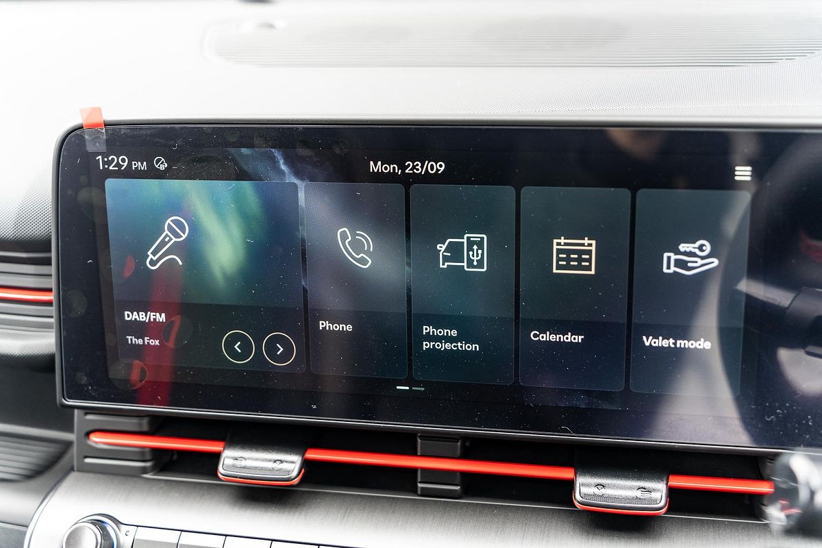 2025 Hyundai Kona Premium N Line SX2.V2