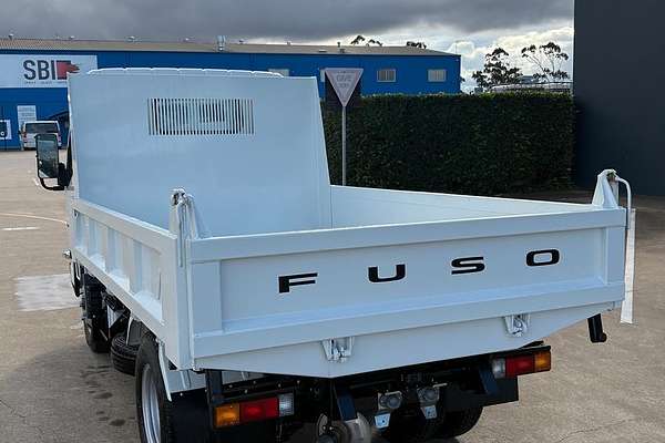 2024 Fuso Canter 615