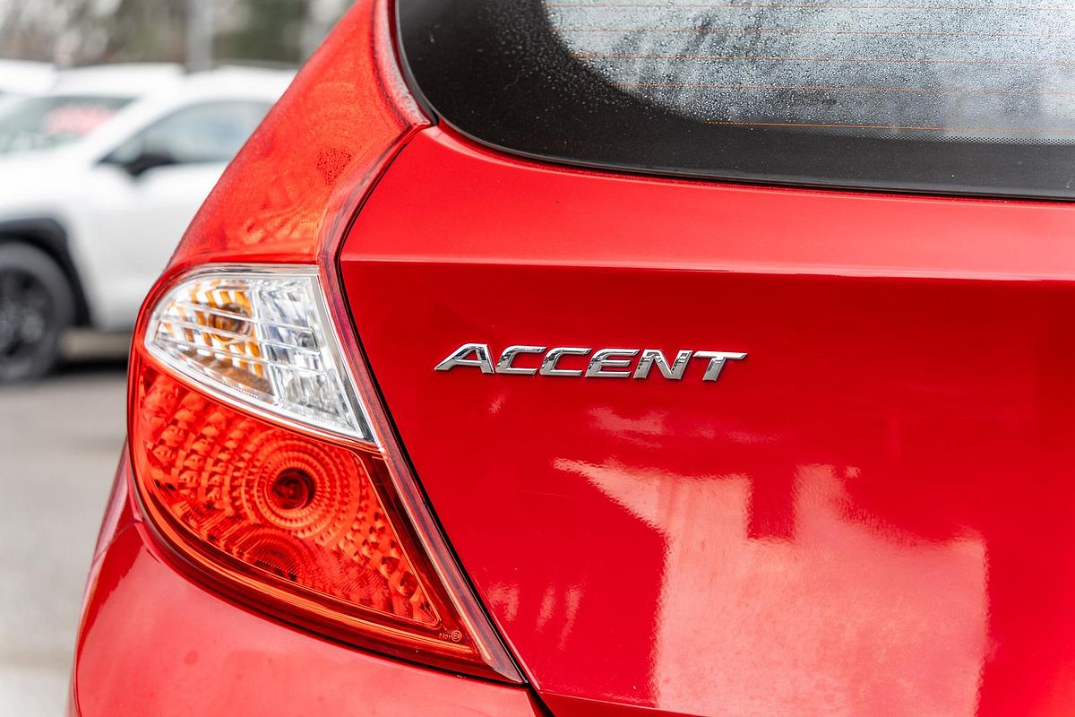 2014 Hyundai Accent Active RB2