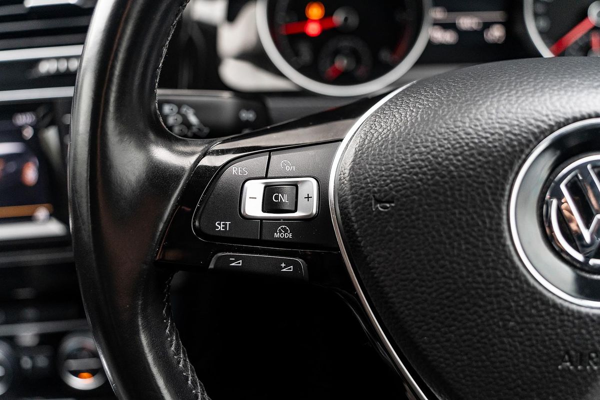 2013 Volkswagen Golf 110TDI Highline 7