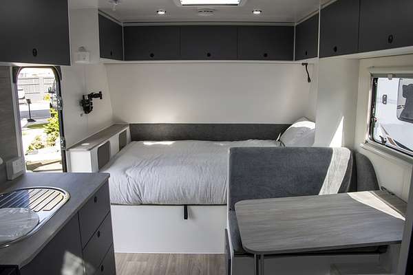 2025 Jayco STARCRAFT CARAVAN 19.61-3.BP.SC-MY25
