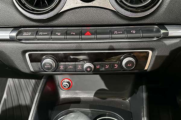 2014 Audi A3 Ambition 8V