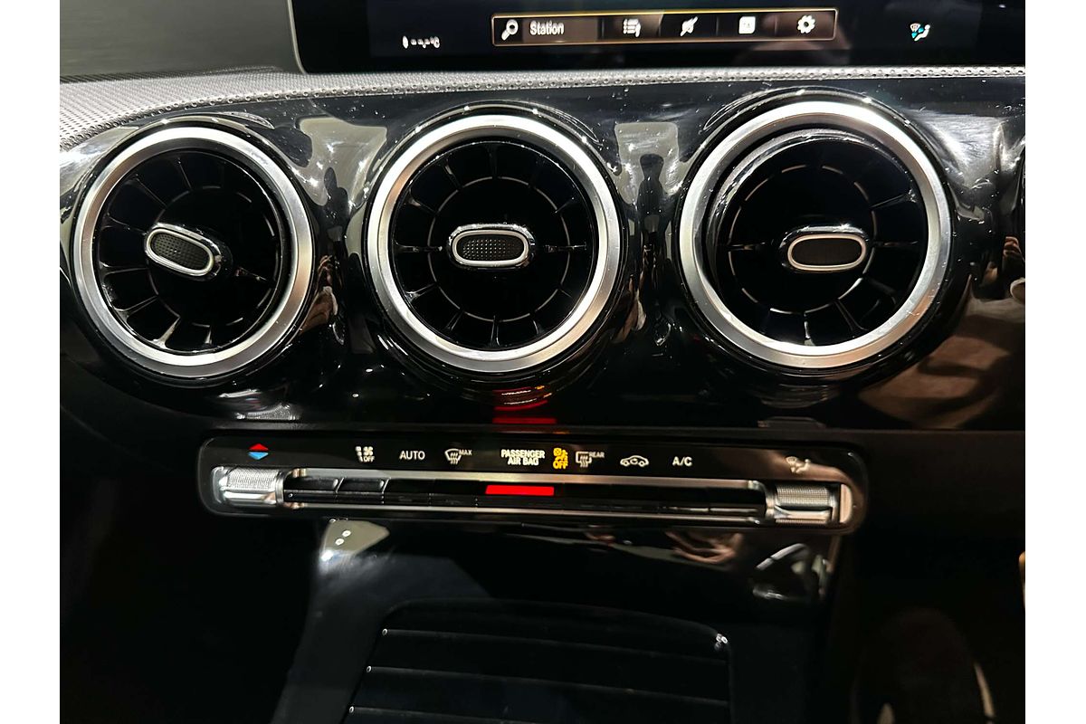 2019 Mercedes-Benz A-Class A200 V177
