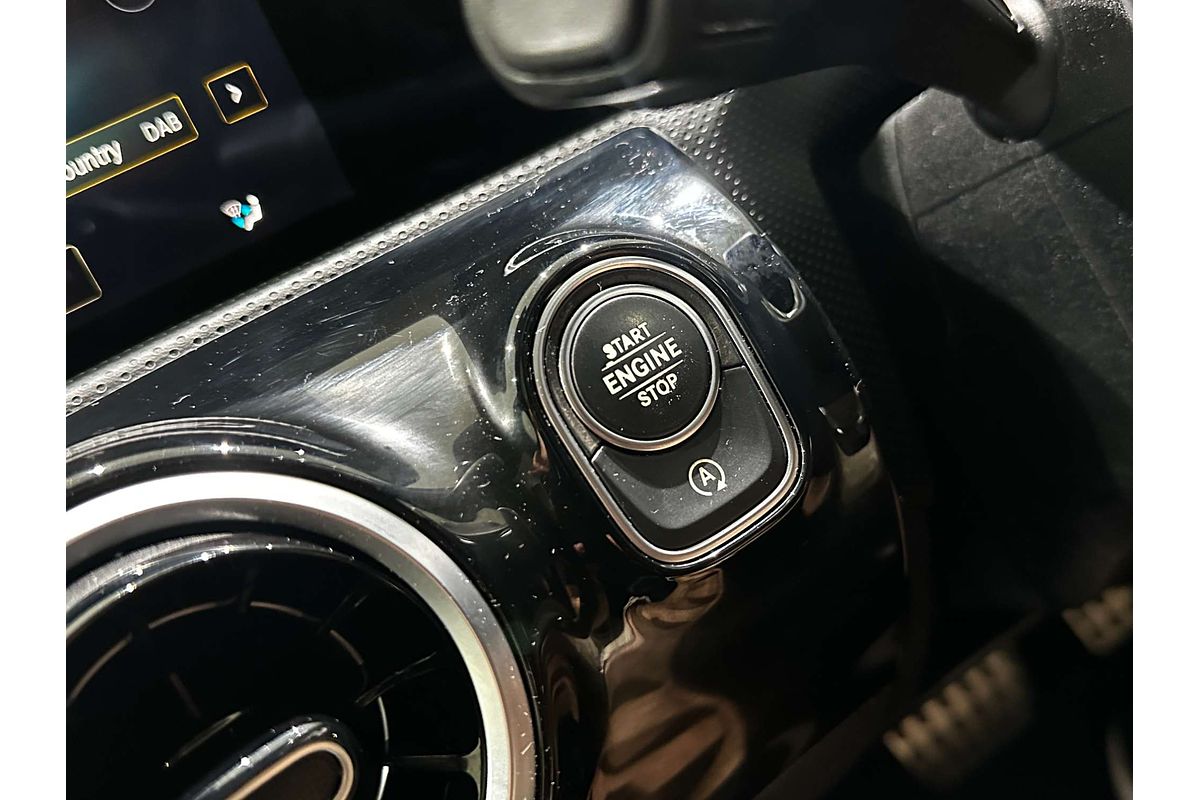 2019 Mercedes-Benz A-Class A200 V177