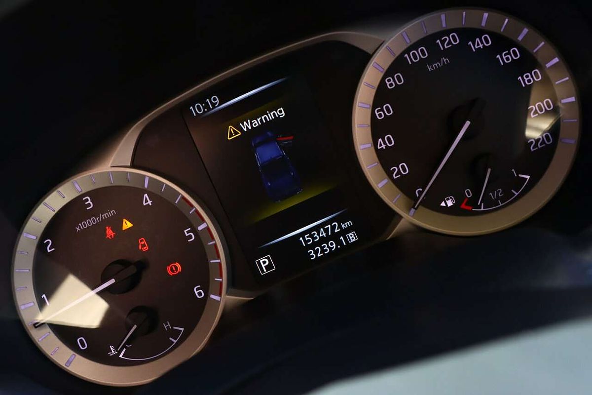2015 Nissan Navara ST-X D23 Rear Wheel Drive