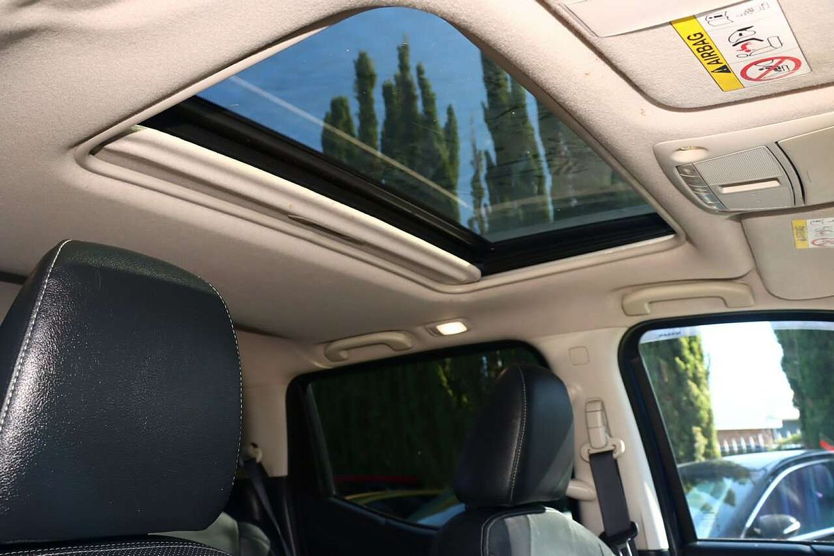 2015 Nissan Navara ST-X D23 Rear Wheel Drive