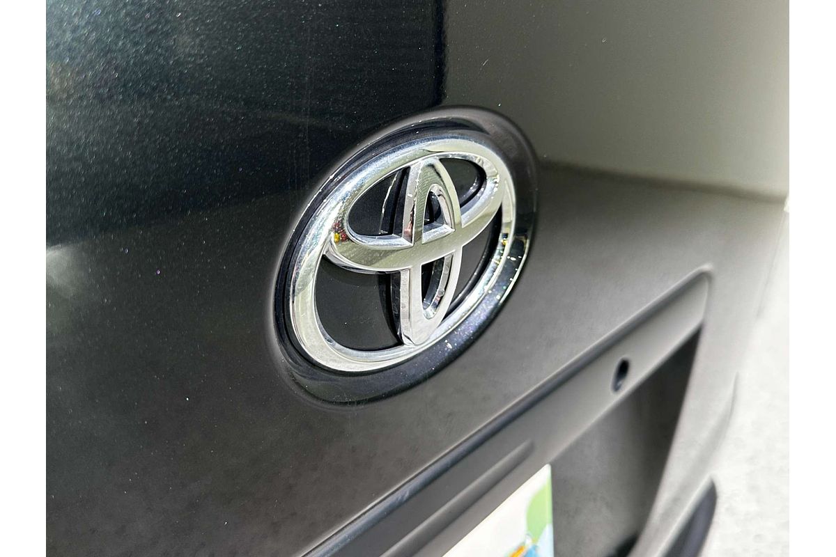 2019 Toyota Hiace DX TRH200K