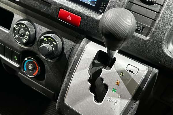 2019 Toyota Hiace DX TRH200K