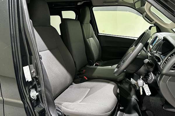 2019 Toyota Hiace DX TRH200K