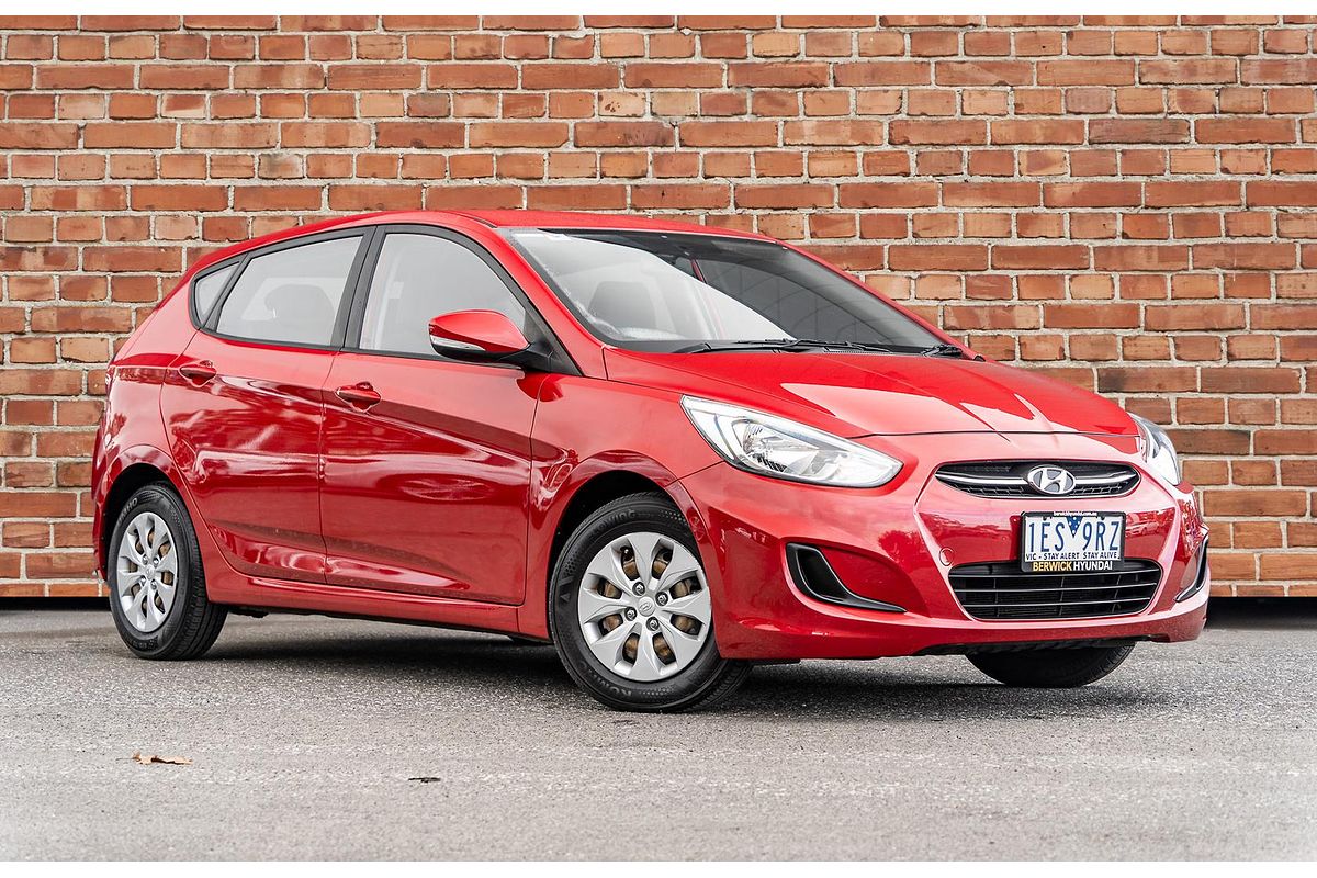 2014 Hyundai Accent Active RB2