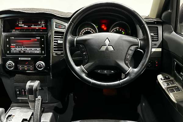 2019 Mitsubishi Pajero GLS NX