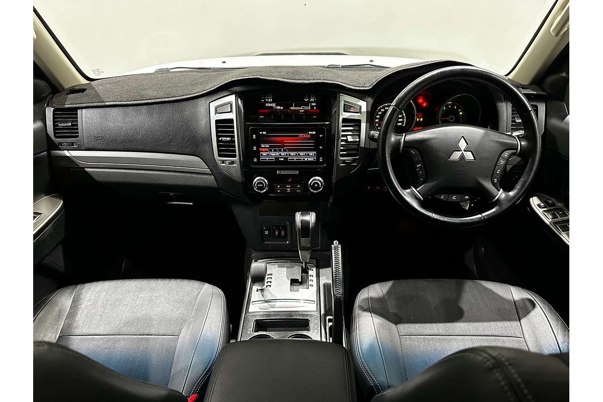 2019 Mitsubishi Pajero GLS NX