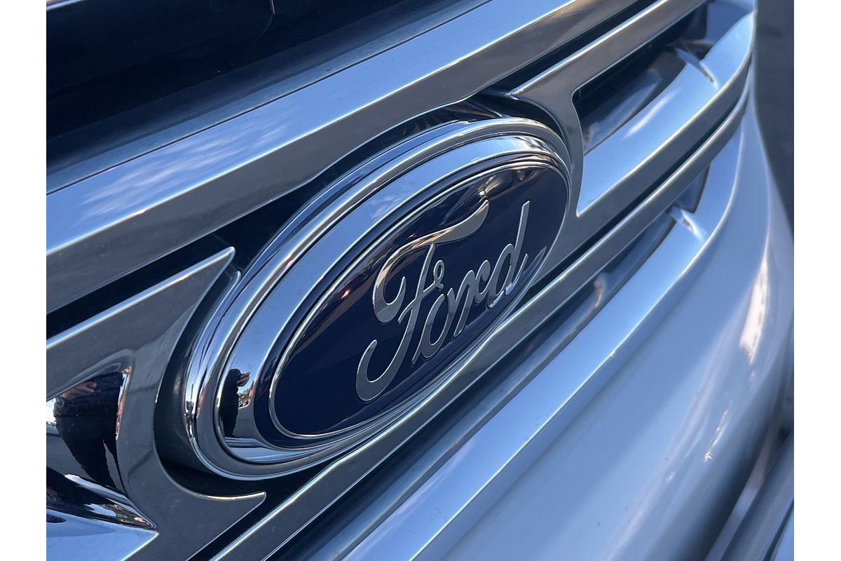 2015 Ford Everest Trend UA