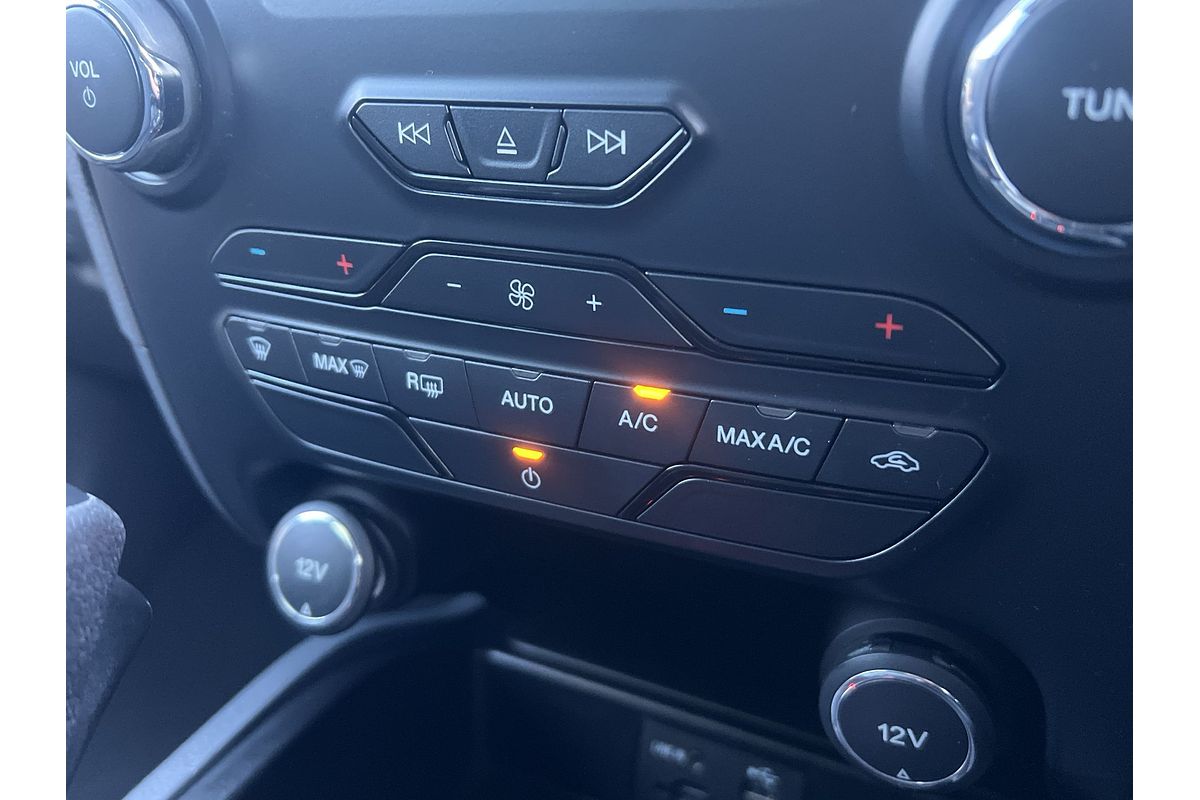 2015 Ford Everest Trend UA