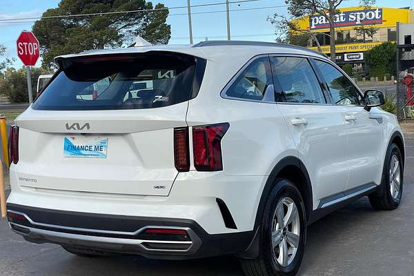 2023 Kia Sorento S MQ4